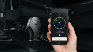 The Ultra-Smart ZUS USB Car Charger Is Just $22 For Black Friday